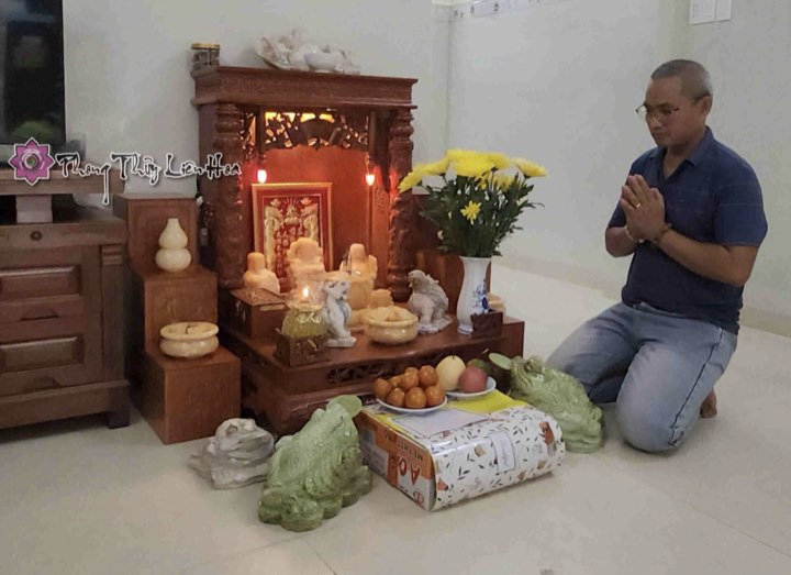 Tượng thần tài ngọc Hoàng Long Liên Hoa: chất đá và các mẫu