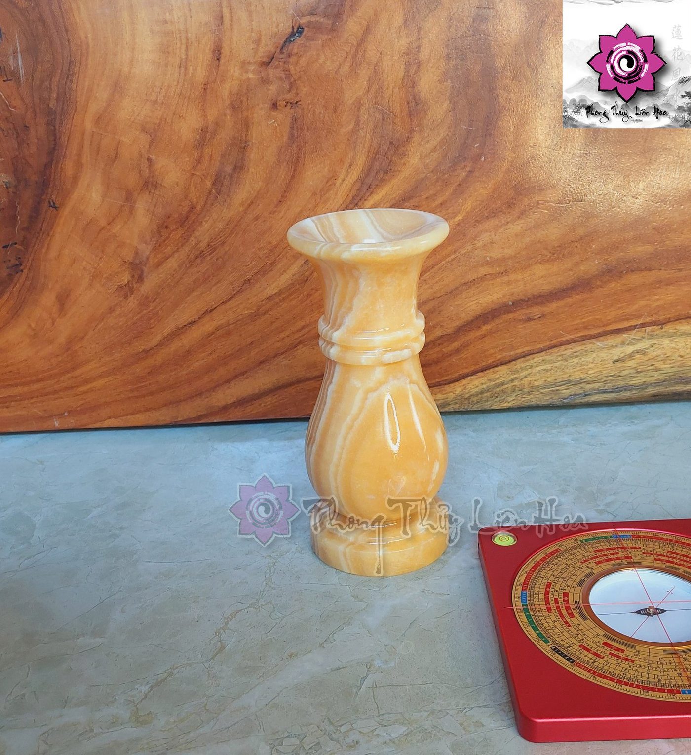 Bình hoa đá quý — ảnh 1