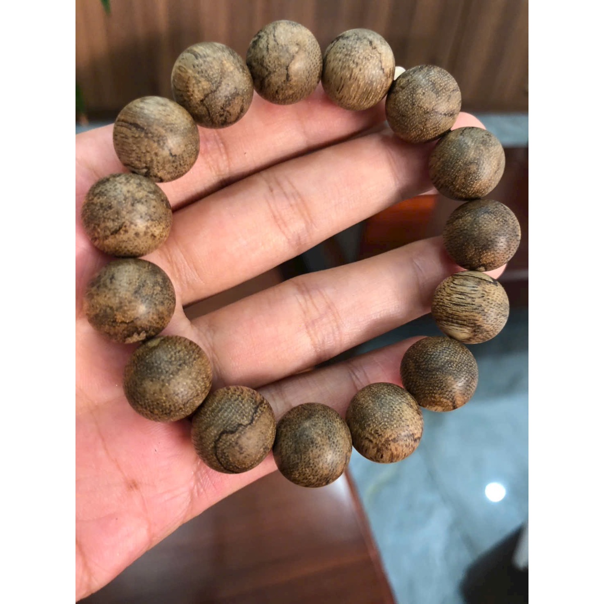 Vòng Trầm Hương Nam 14mm Trầm Banh Tự Nhiên — ảnh 2