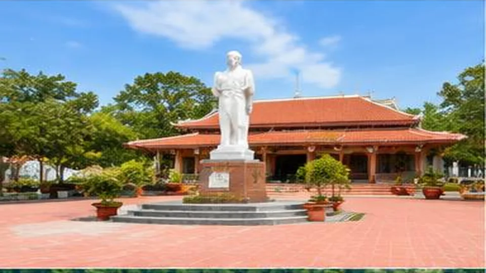 Ảnh đại diện Đền thờ Bác Hồ Cà Mau, Cà Mau