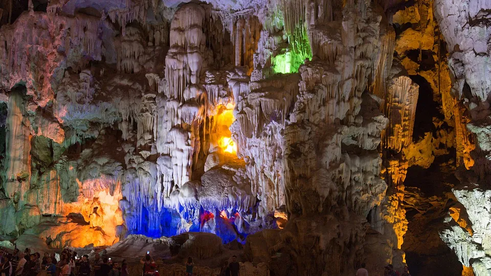 Ảnh đại diện Bãi Cháy, Quảng Ninh