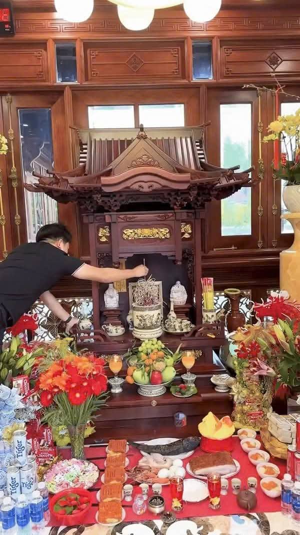 BẢN CHẤT CỦA THỜ THẦN TÀI THỔ ĐỊA — minh hoạ