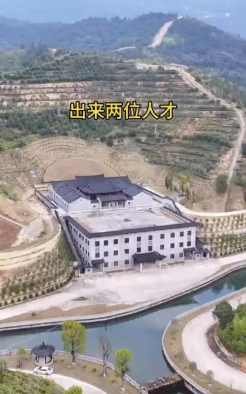 Hình Pháp Liên Hoa: Đỉnh Cao Tụ Khí Sinh Cơ